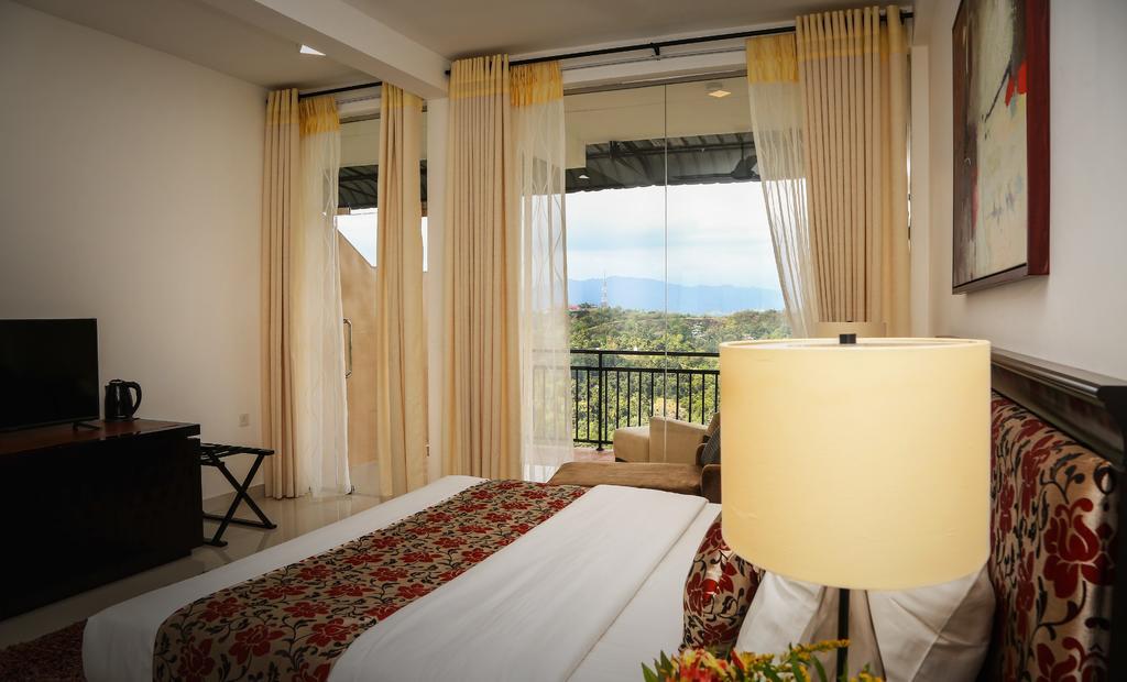 Romance Hills Hotel Kandy Exterior photo