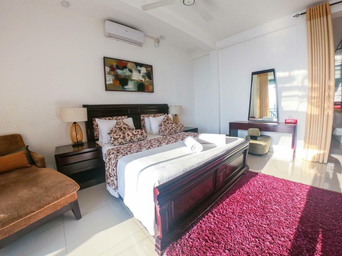 Romance Hills Hotel Kandy Exterior photo